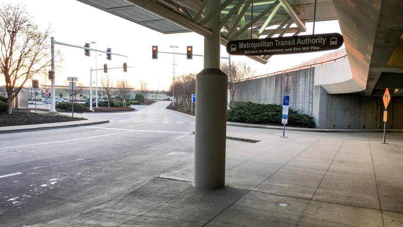 bna_airport_downtown_nashville_bus_18_15