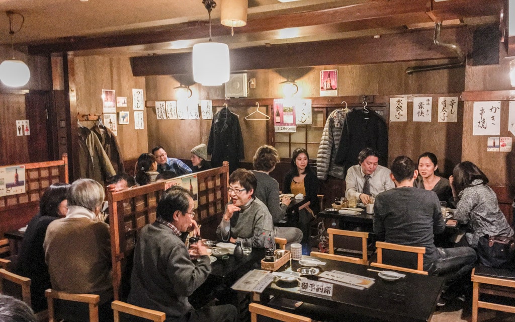 Small dining room, Kushiwakamaru Honten, Tokyo, Japan