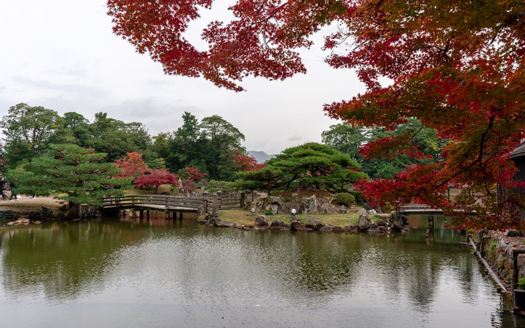 Central pond, Genkyuen Garden