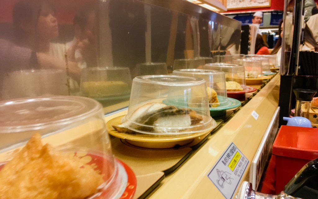 Conveyor belt, Mori Mori Sushi, Omicho Market, Kanazawa, Japan
