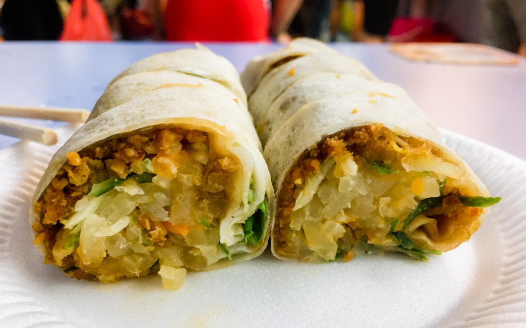 The first time I had popiah at the Chinatown Complex Food Centre in Singapore
