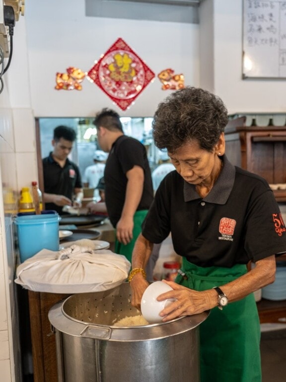 Tek Sen Restaurant Best Chinese food in Penang, Malaysia