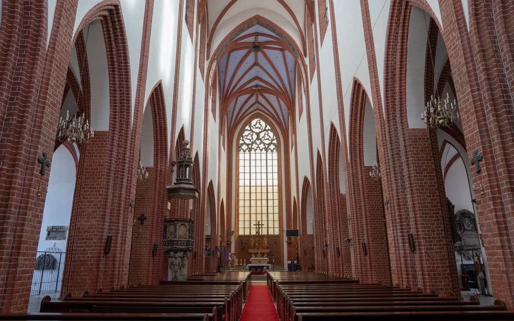 Interior of Cathedral of St. Mary Magdalene