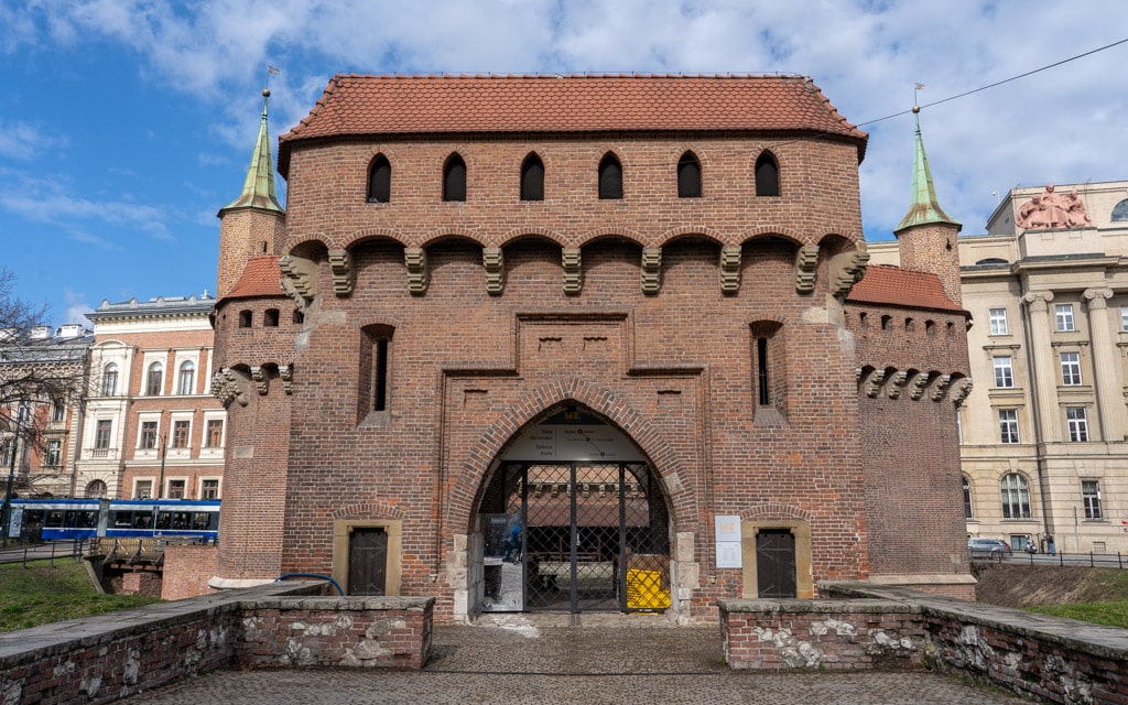 Kraków Barbican and the Old City Walls