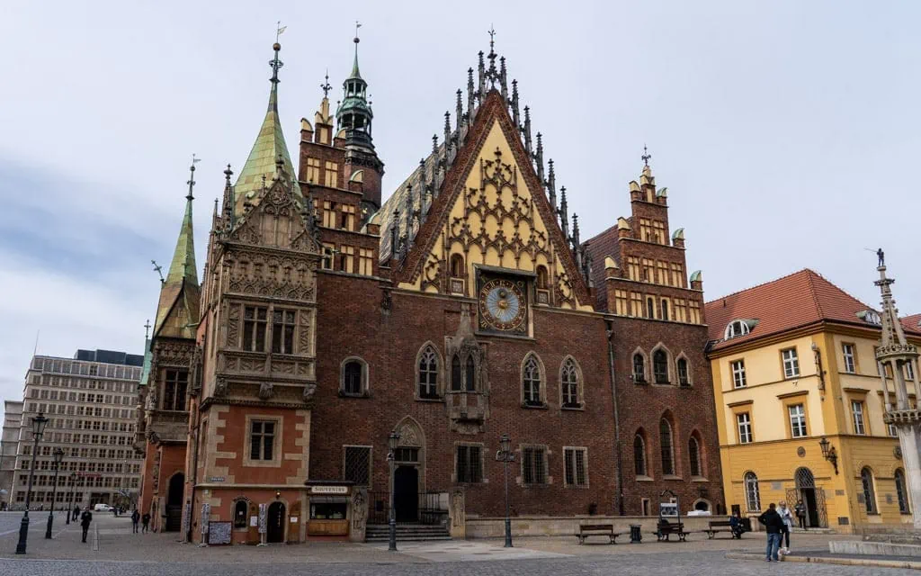 The spectacular Old Town Hall (Stary Ratusz)