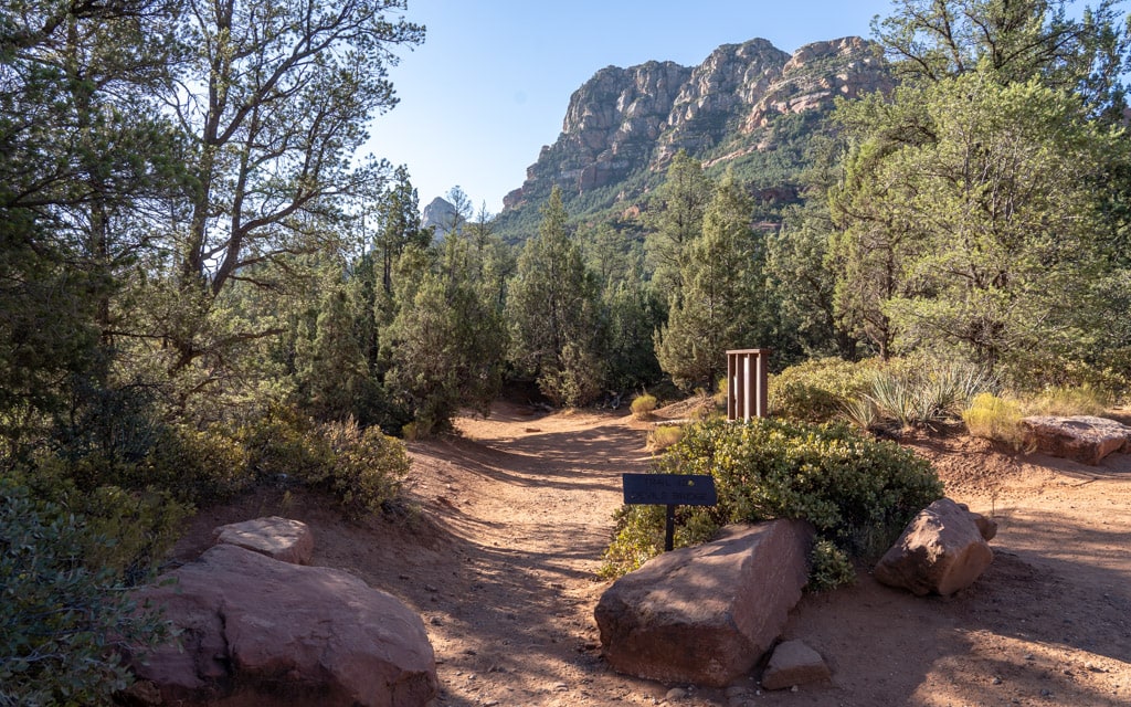 Devil's Bridge Trailhead, Sedona, Arizona