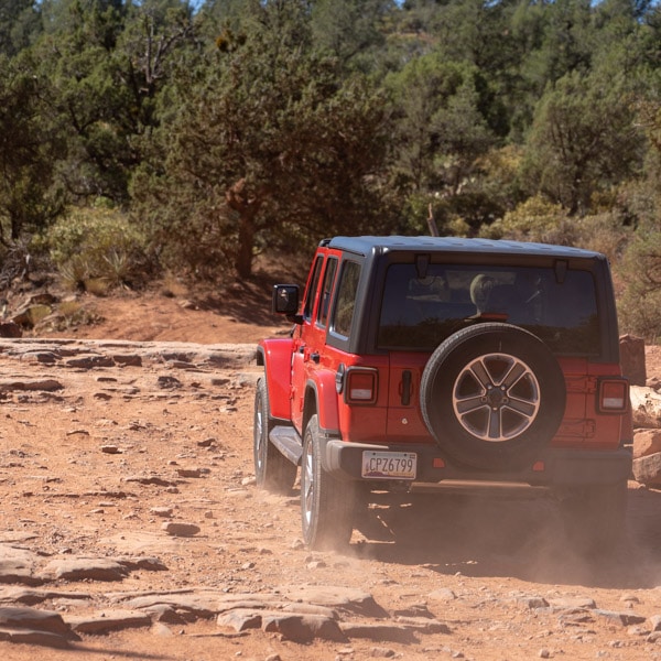 Off-roading vehicle
