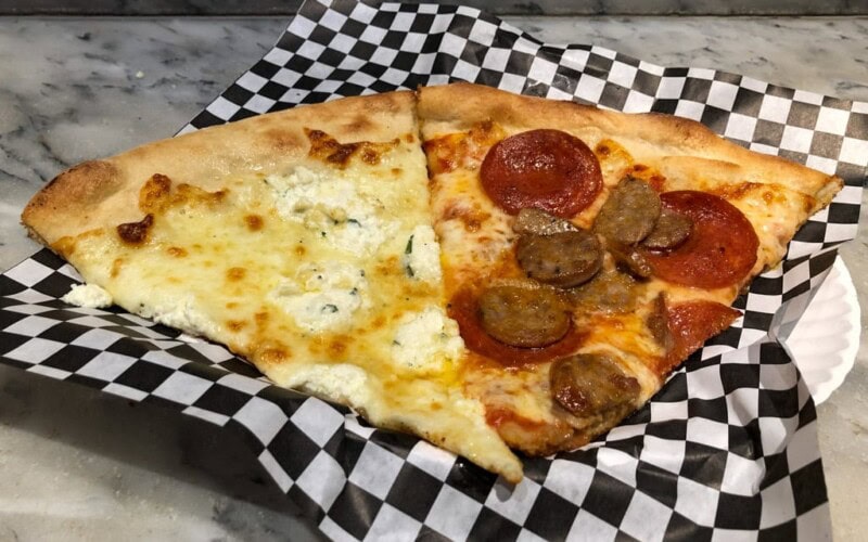 14 of the best cheap eats on the Las Vegas Strip