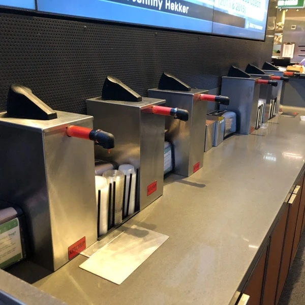 Condiments counter