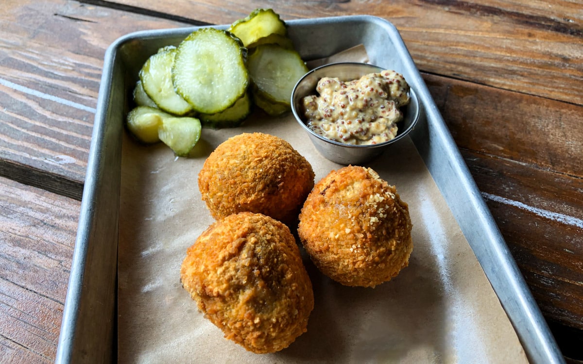 An order of the Boudin Balls