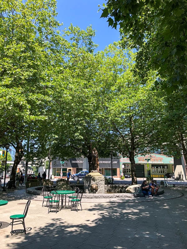 Tilikum Place