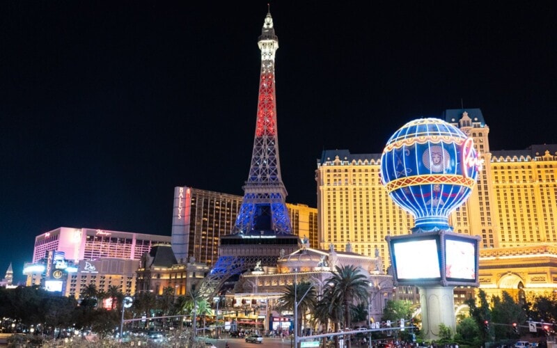 17 Of The Best Late Night Eats On The Las Vegas Strip