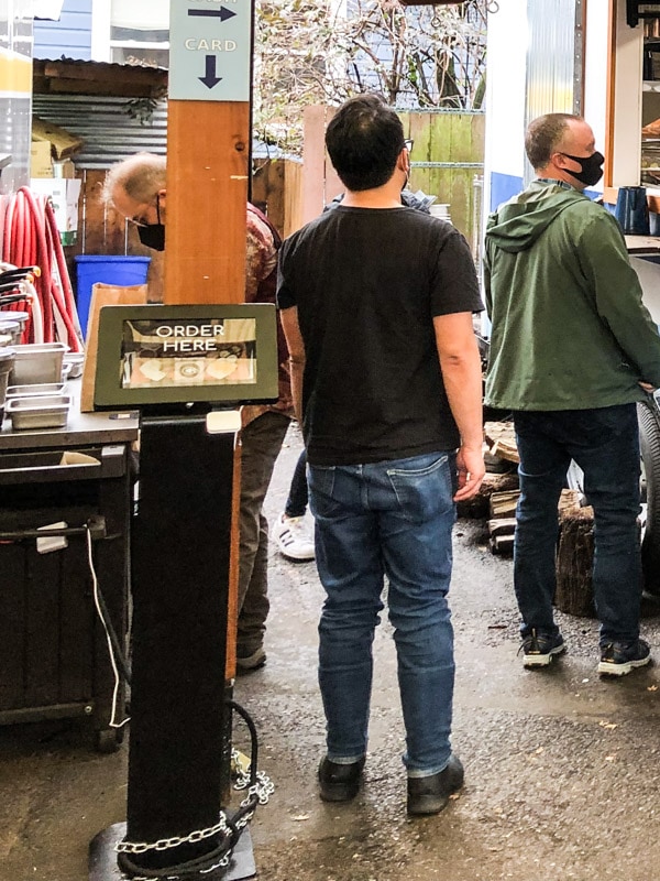 Kiosk to order, Matt's BBQ, Portland, Oregon