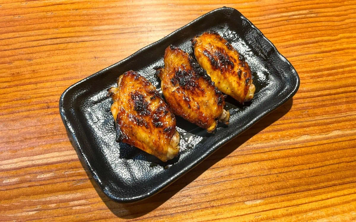 Tebasaki Tare (Chicken Wings), Torikizoku, Osaka, Japan