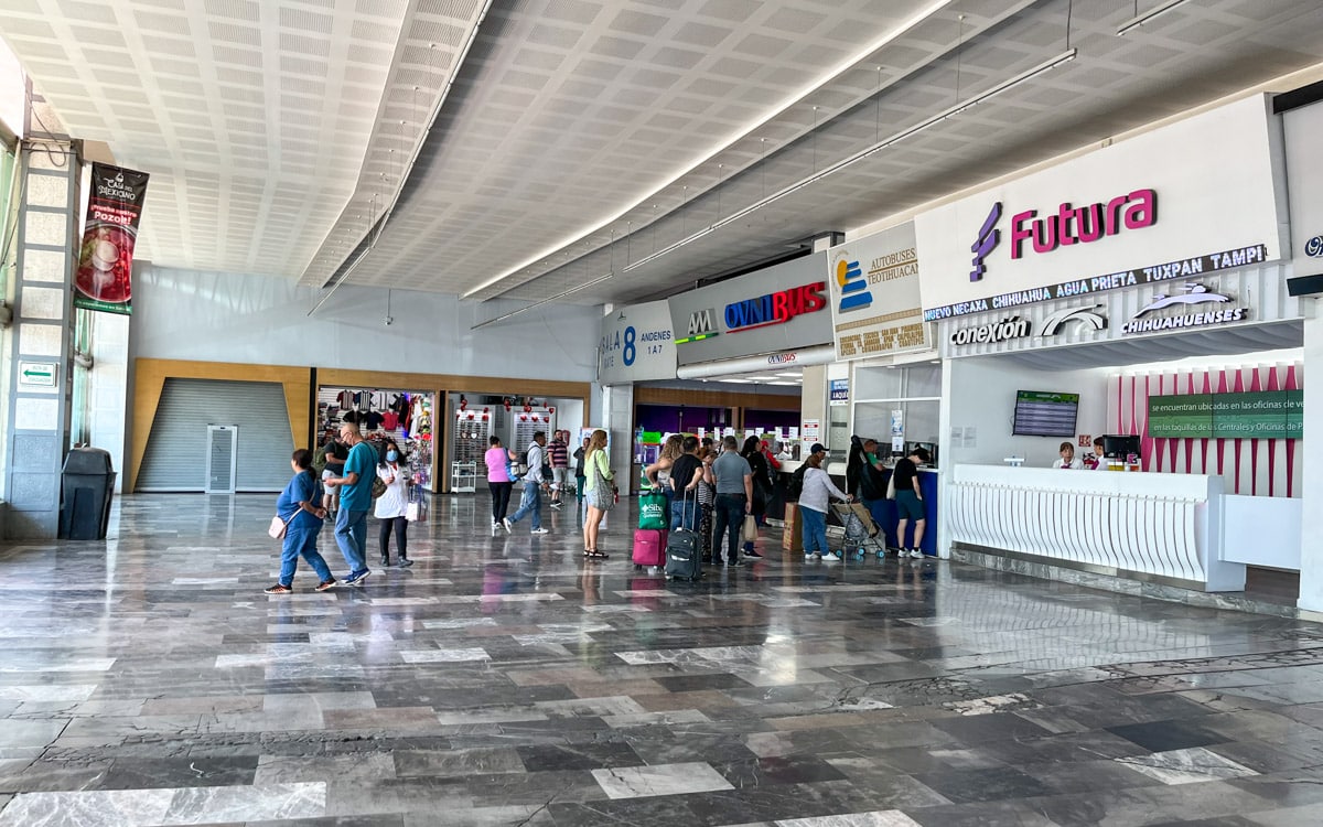 The Autobuses Teotihuacan ticket counter located near Sala 8 (Gate 8)
